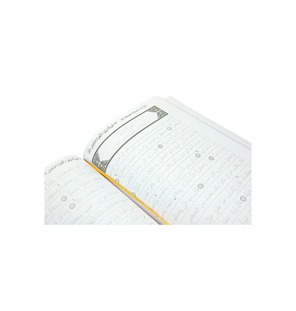 Furkan Gölgeli Kuranı Kerim 15774 Orta Boy Beyaz Renk ( Kalem Hediyeli )