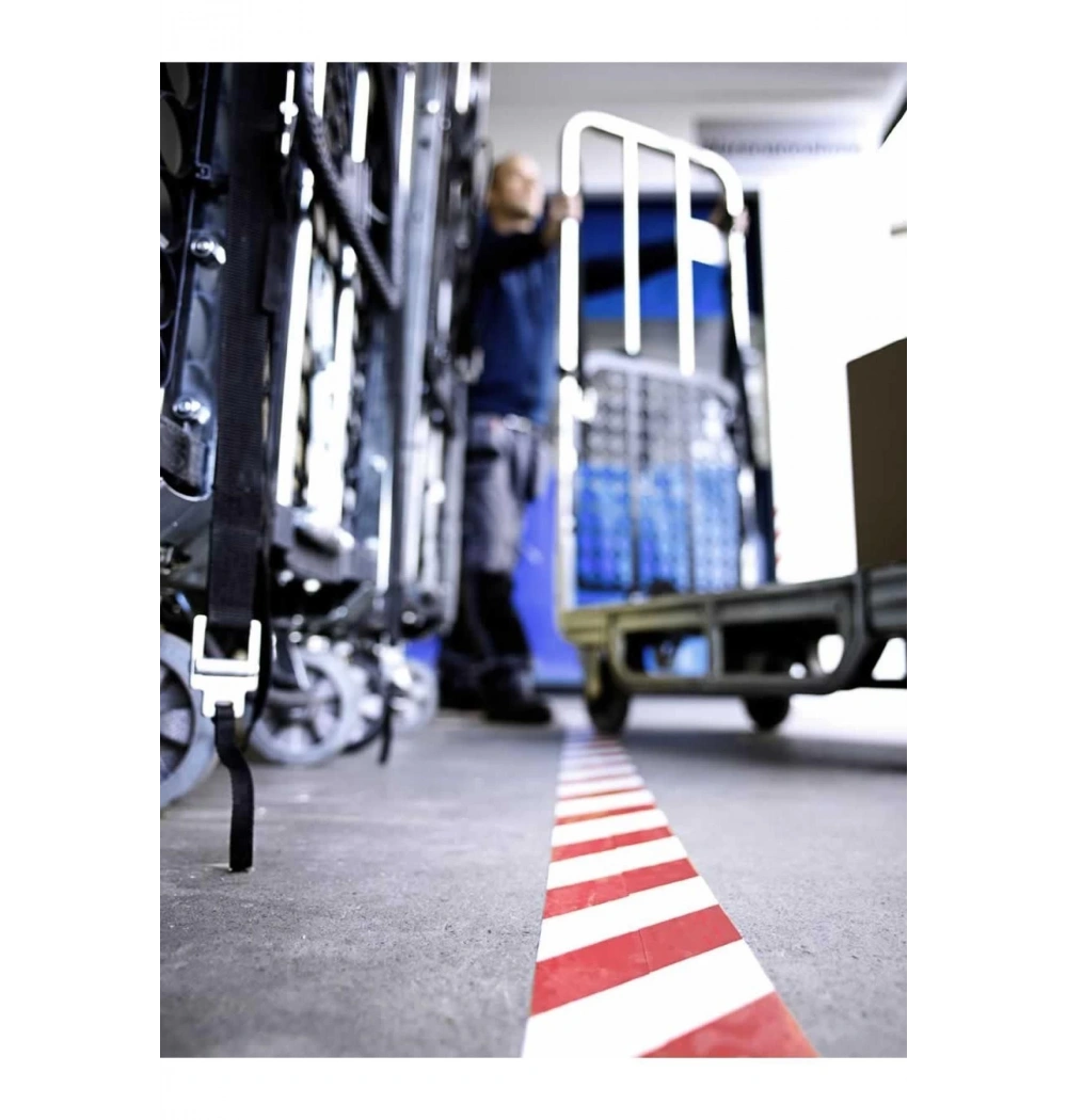 Tesa Yer İşaretleme Çizgili İkaz Bandı Kırmızı-Beyaz Kod:0009215