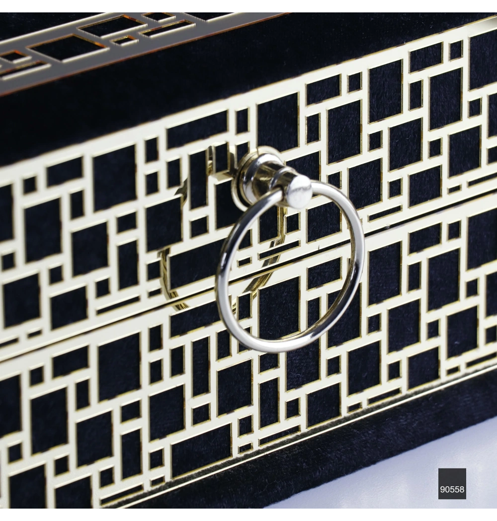 FN Zümrüt Serisi 30x30x11,5 Çeyiz Kutusu + Orta Boy Bilgisayar Hatlı Arapça Kadife Kuran-ı Kerim + Lüks Tafta Seccade + Cam İnci Tesbih + Taş Süslü Zikirmatik Seti