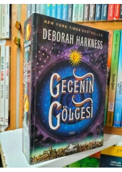 Gecenin Gölgesi Deborah Harkness Pegasus
