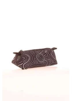 KAUKKO TRIANGLE FAVORİTE KALEM ÇANTASI (BLACK WAWES) K2574 KARINCA ÇANTA