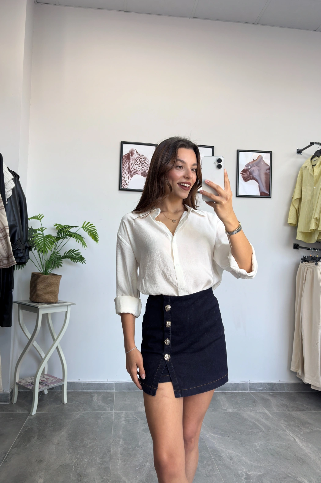 Yüksek Bel Düğme Detay Kot Şort Etek