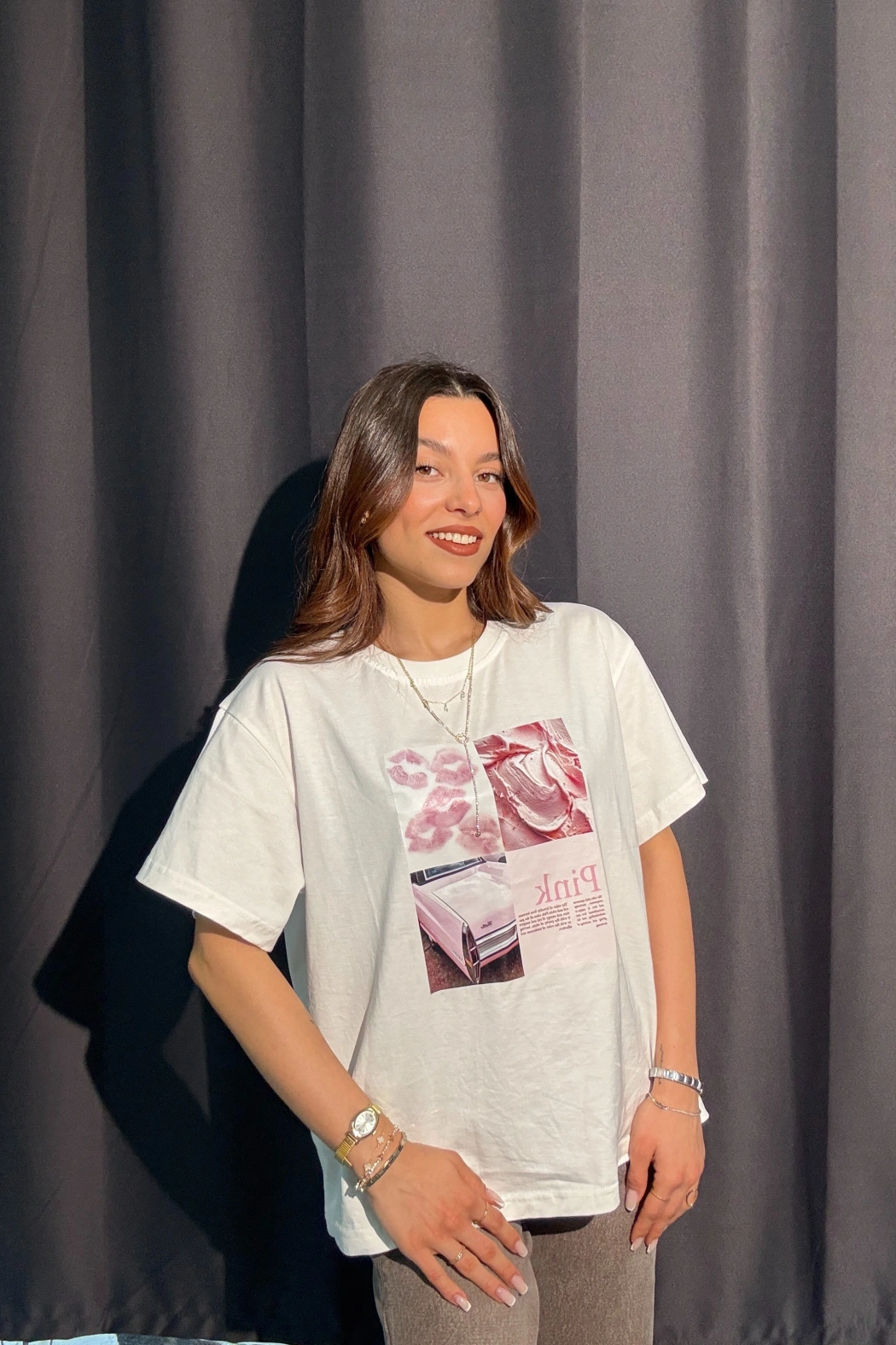 Pink Baskılı Beyaz Tişört