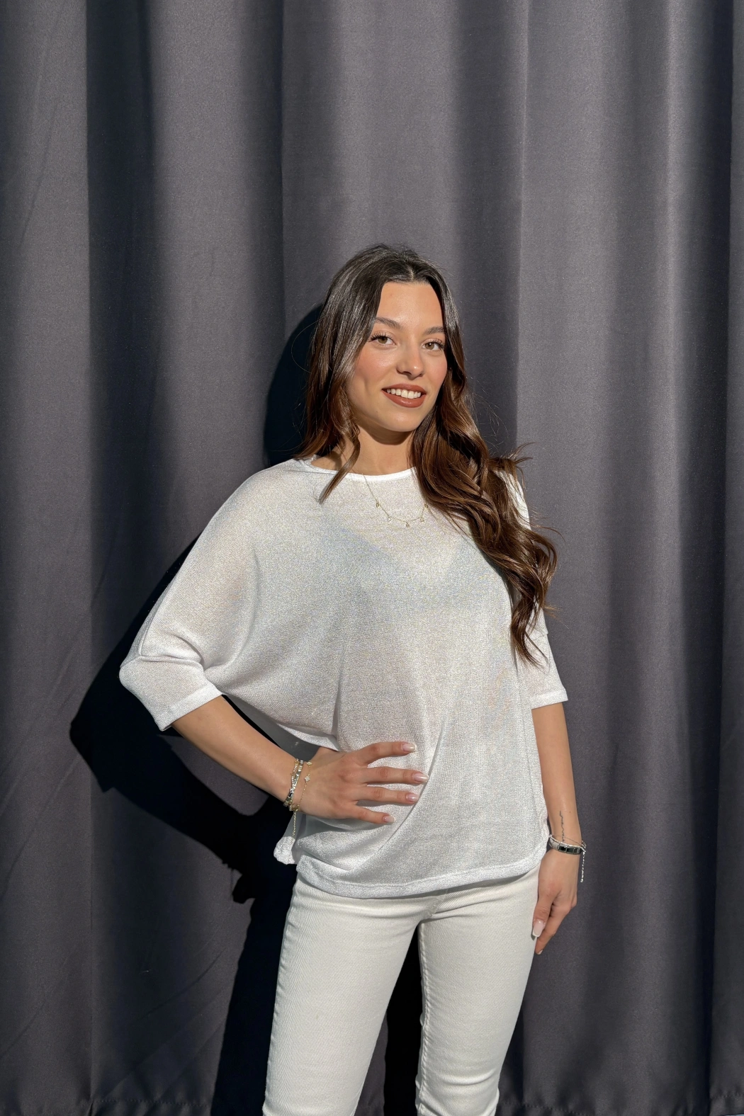 Metalik Dokulu Beyaz Salaş Bluz