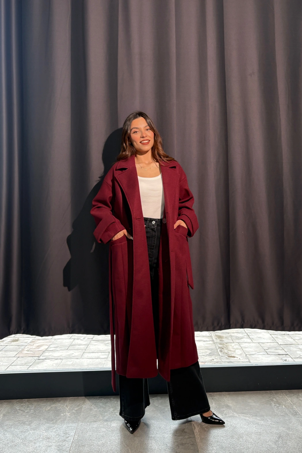 Kuşaklı Astarlı Bordo Kaban