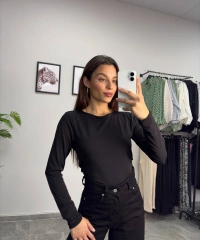 Siyah Sırt Dekolte Crop