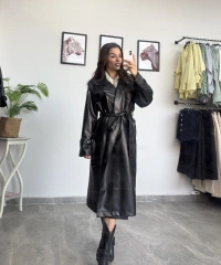 Siyah Deri Trençkot