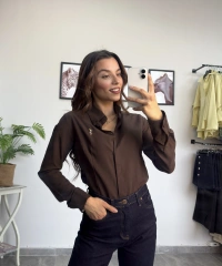 Kahverengi Dar Kesim Gömlek