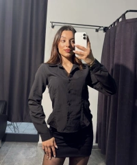 Siyah Dar Kalıp Gömlek