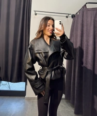 Kemerli Siyah Kısa Deri Trençkot