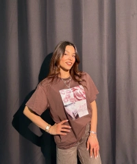 Pink Baskılı Kahverengi Tişört