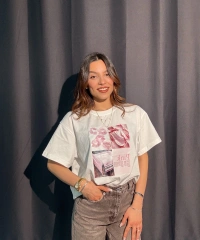 Pink Baskılı Beyaz Tişört