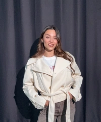 Kuşaklı Kısa Bej Trençkot