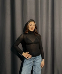 Boğazlı Transparan Siyah Kaşmir Body