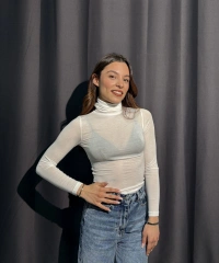 Boğazlı Transparan Beyaz Kaşmir Body