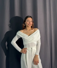 Omuz Dekolte Beyaz Bluz