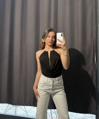 Gold Aksesuar Detay Siyah Bodysuit