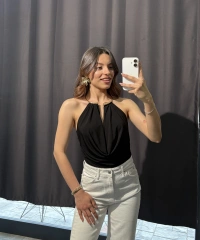 Gold Aksesuar Detay Siyah Bodysuit