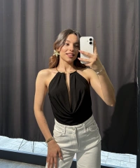 Gold Aksesuar Detay Siyah Bodysuit