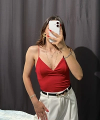 V Yaka İp Askılı Bodysuit Kırmızı
