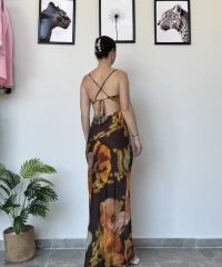 Kahverengi Desenli Saten Elbise