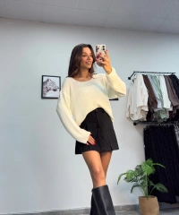 Krem Salaş Örme Kazak