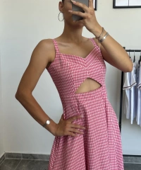 Pembe Pötikareli Elbise