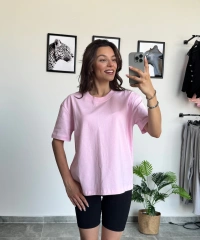 Pembe Tişört