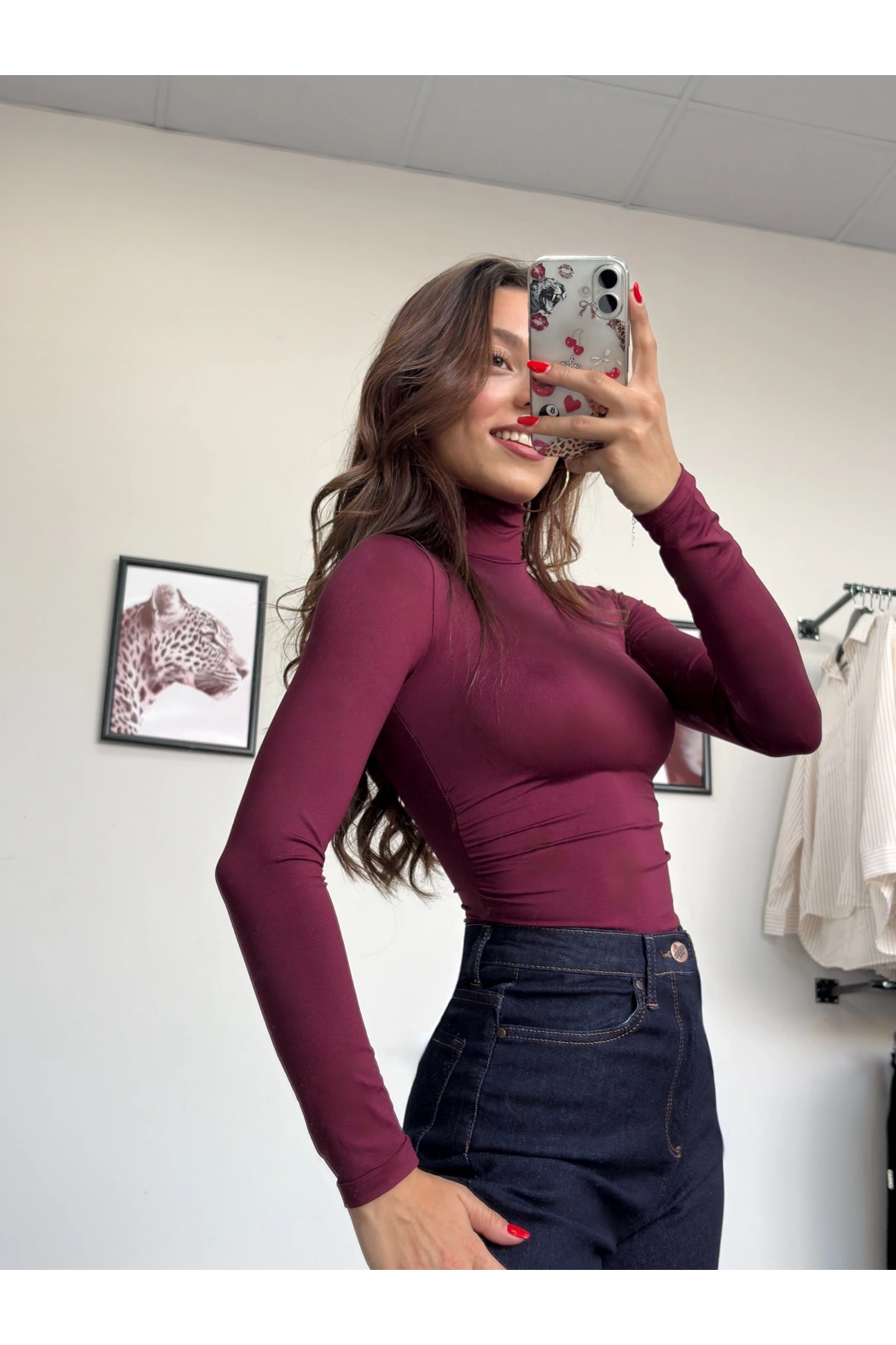 Bordo Boğazlı Yanı Büzgülü Bodysuit