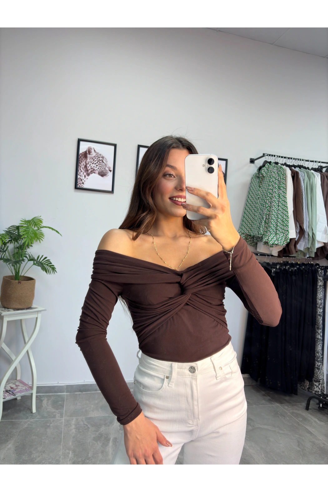 Omuz Dekolte Kahverengi Body