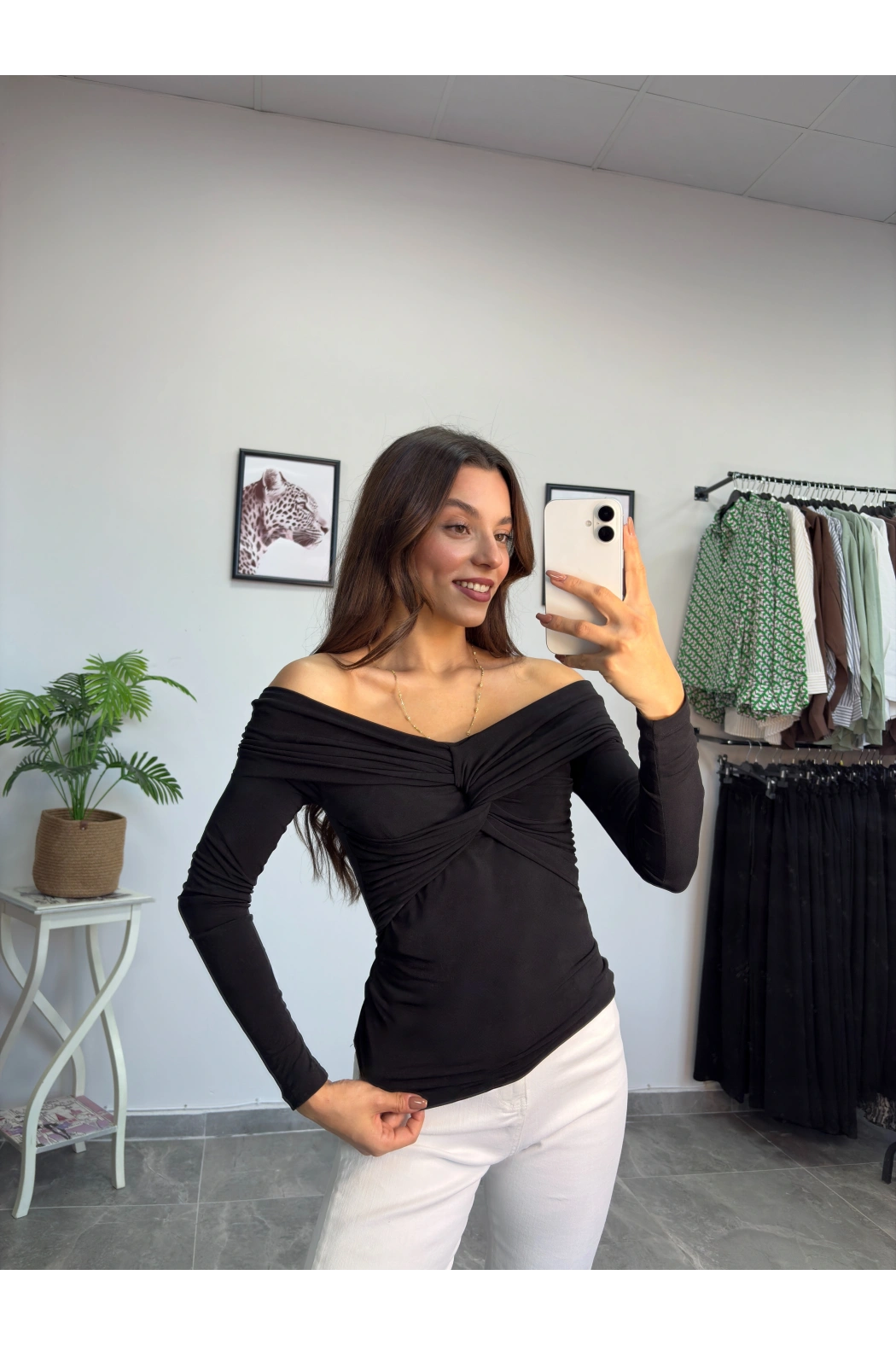 Omuz Dekolte Siyah Body