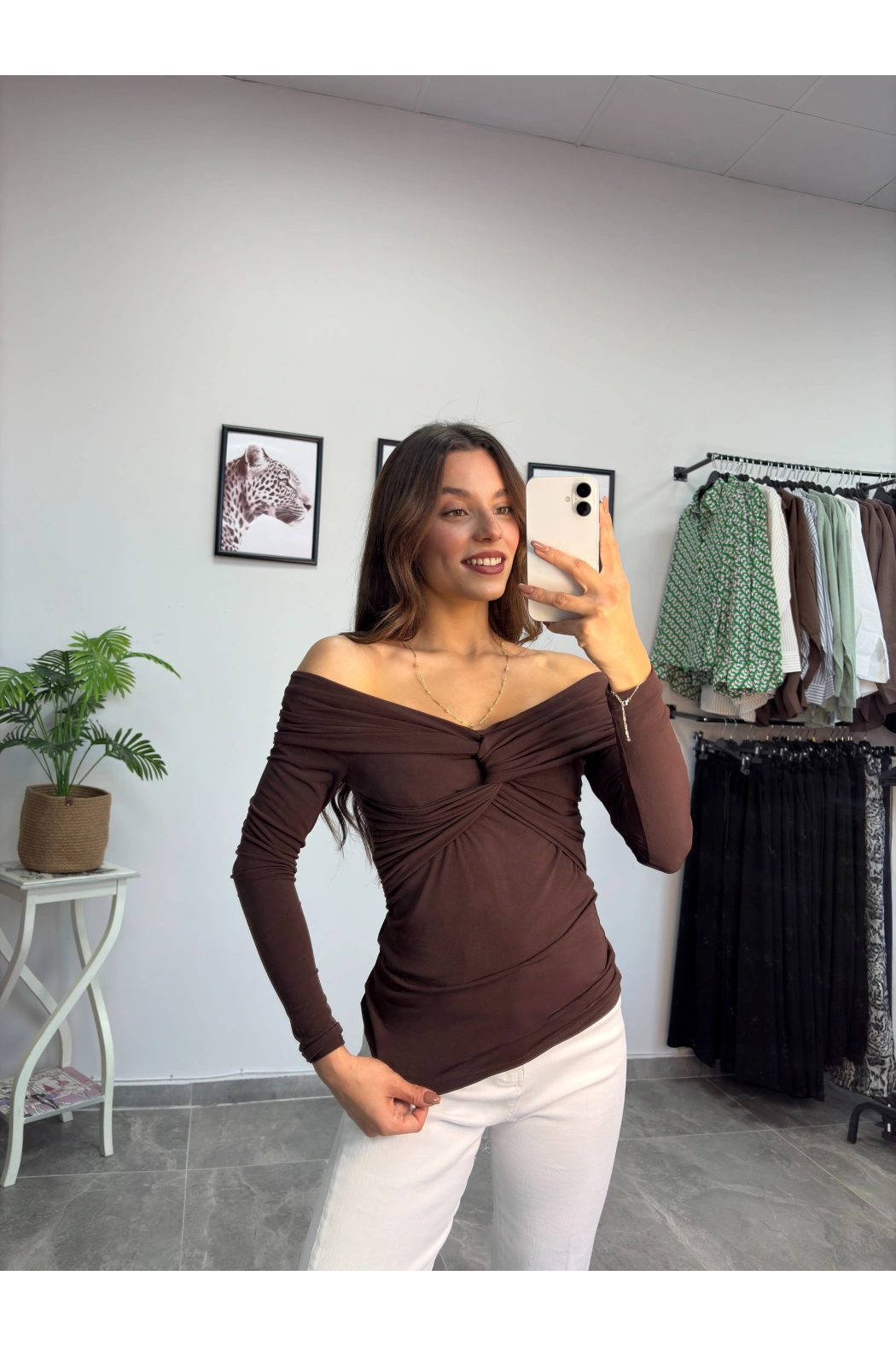 Omuz Dekolte Kahverengi Body