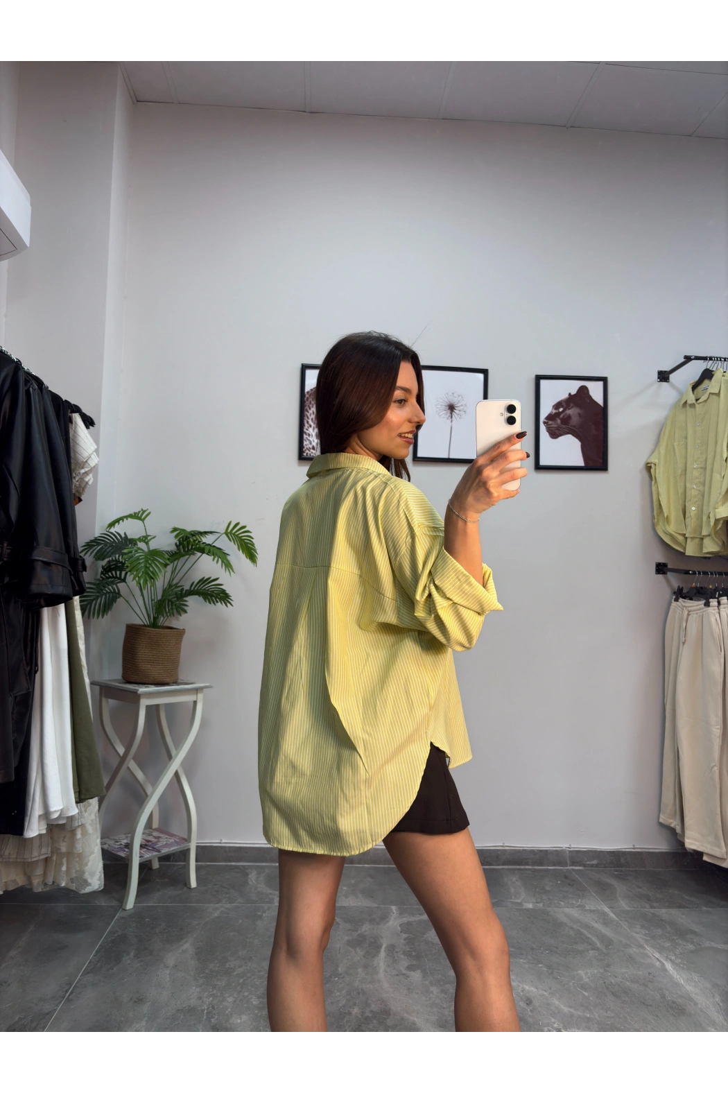 Sarı Çizgili Gömlek