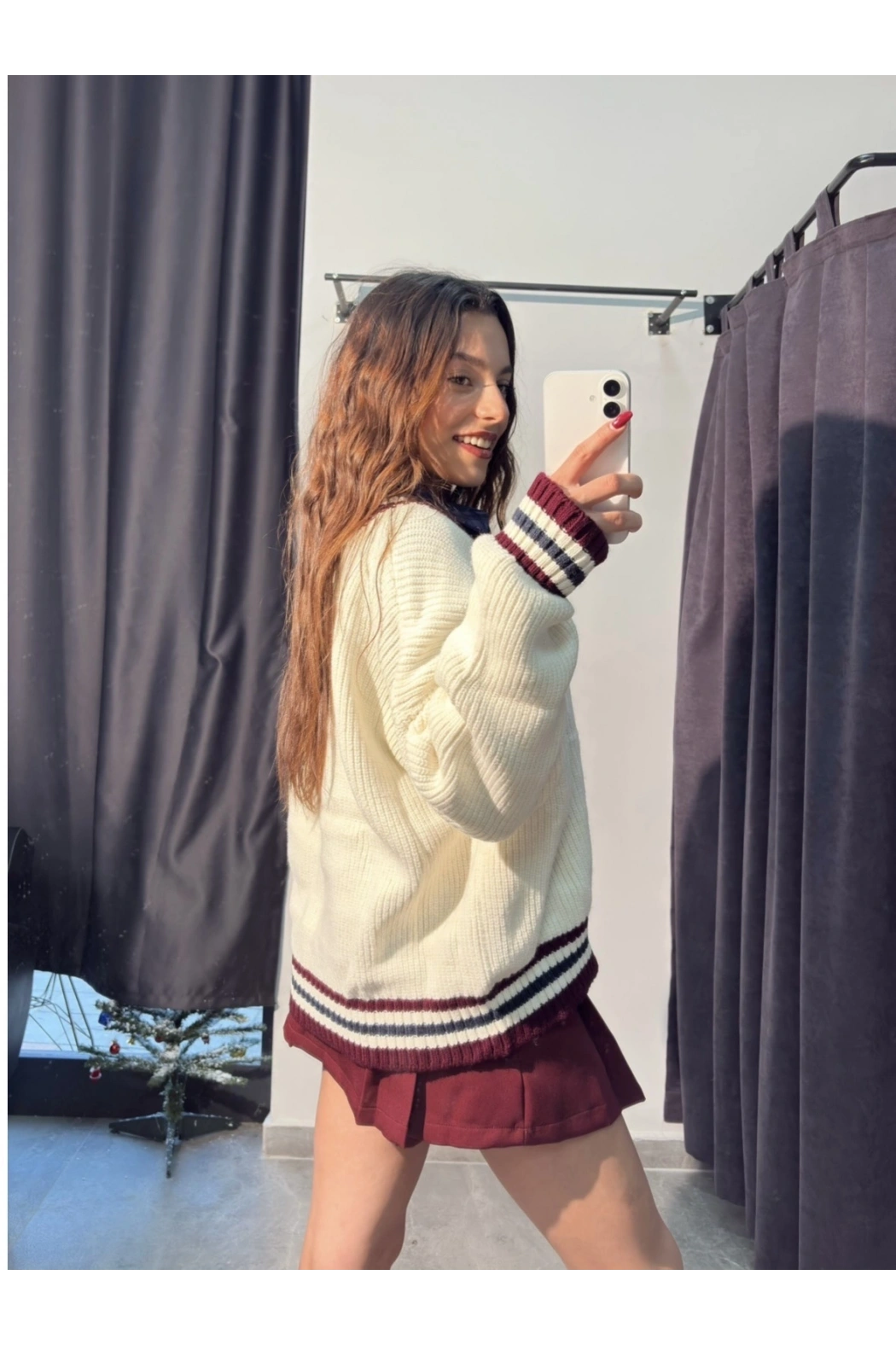 V Yaka Bordo Şeritli Kazak