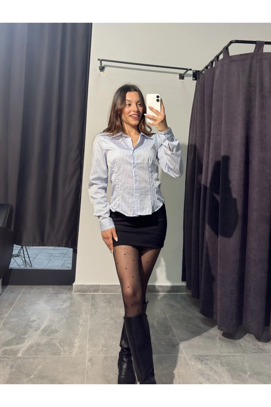 Mavi Çizgili Dar Kalıp Gömlek