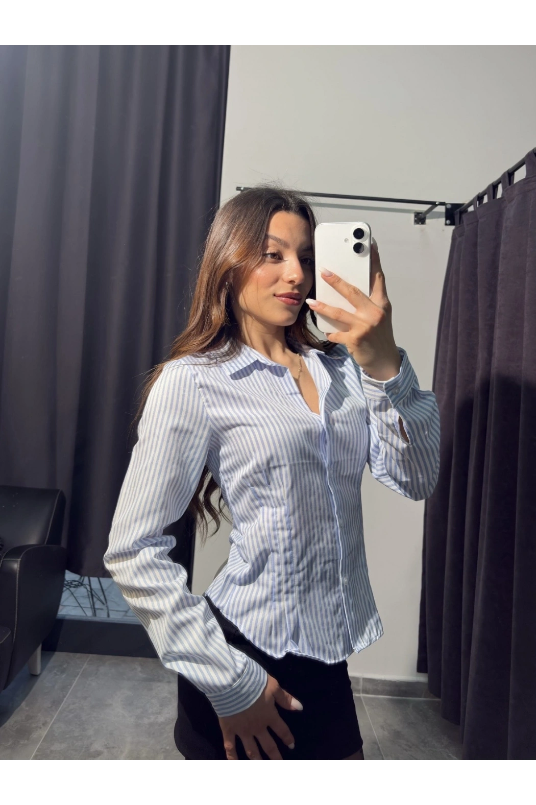 Mavi Çizgili Dar Kalıp Gömlek