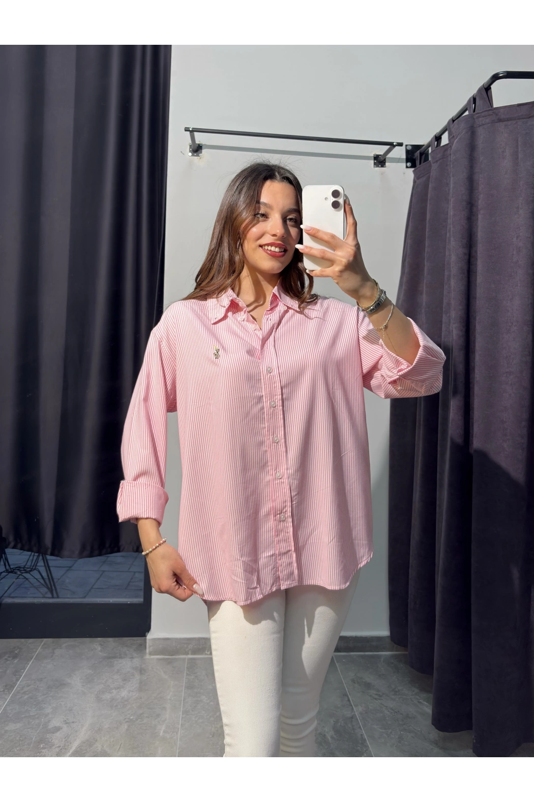 Pembe Çizgili Polo Gömlek