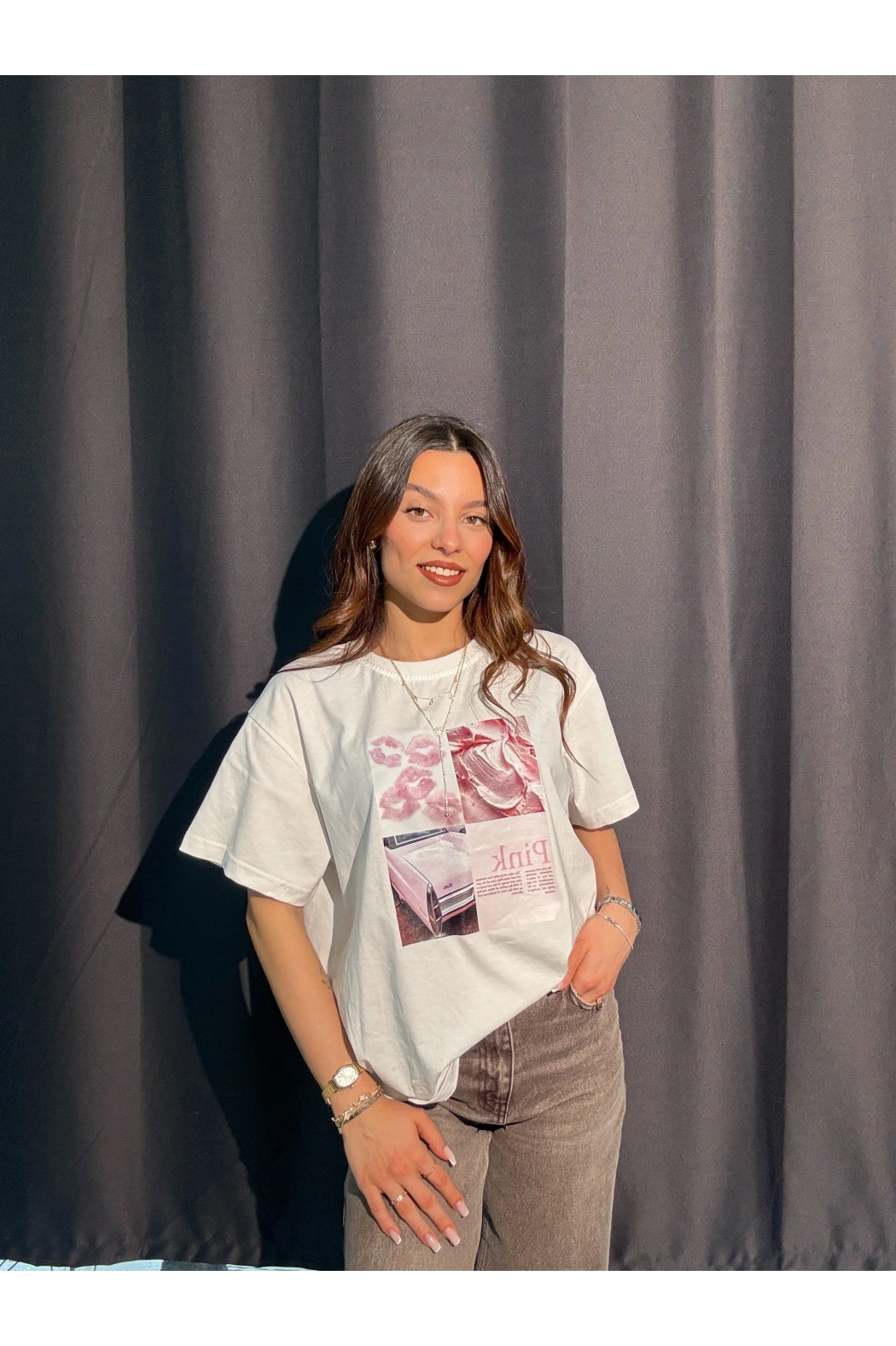 Pink Baskılı Beyaz Tişört