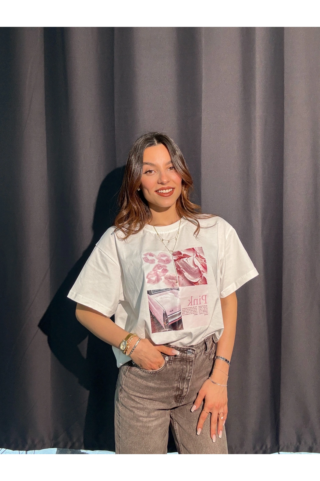 Pink Baskılı Beyaz Tişört