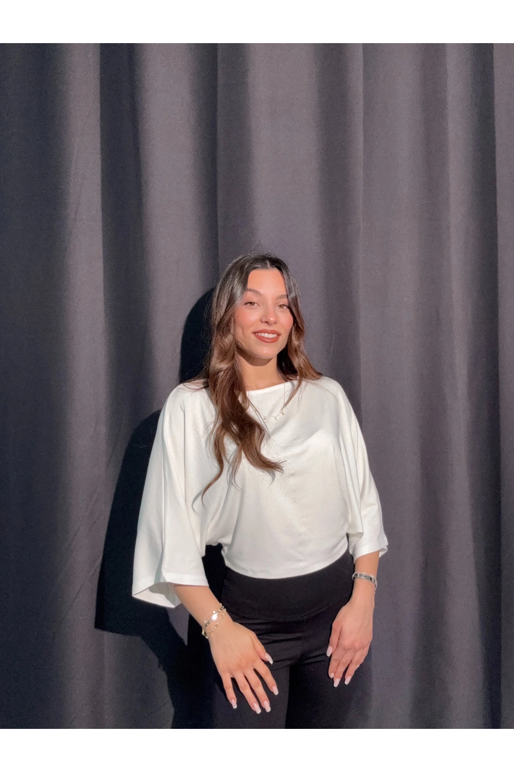 Yarasa Kol Beyaz Tişört