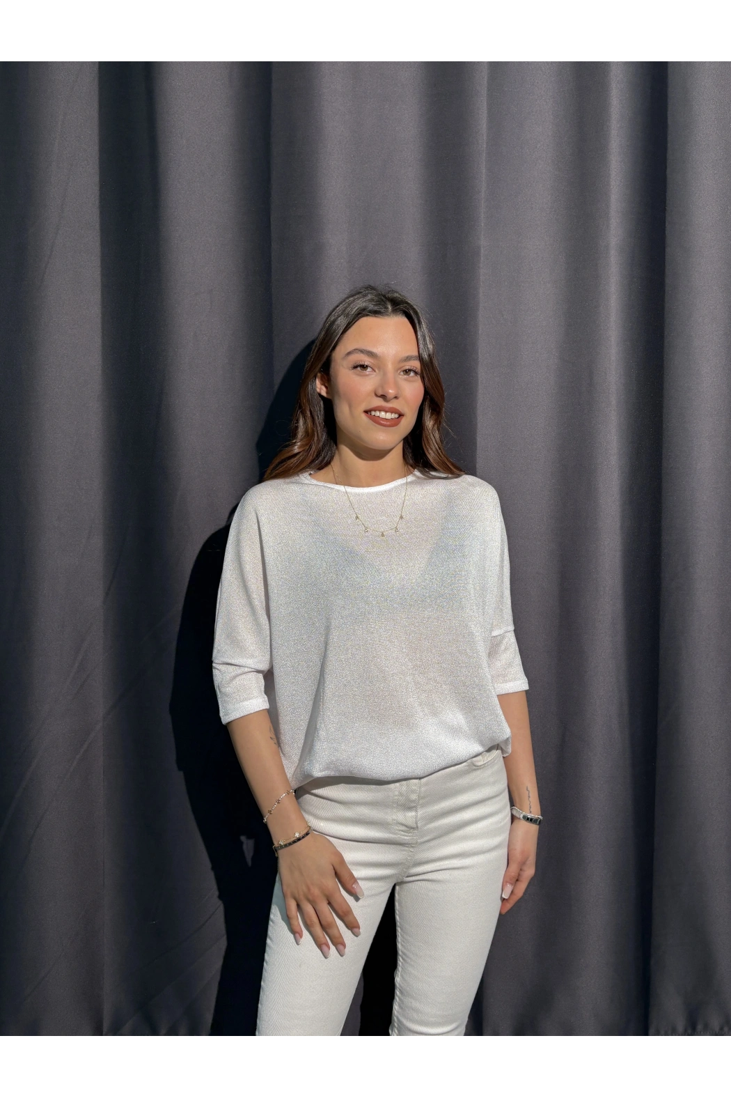 Metalik Dokulu Beyaz Salaş Bluz