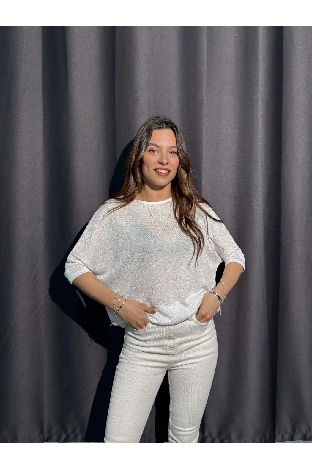 Metalik Dokulu Beyaz Salaş Bluz