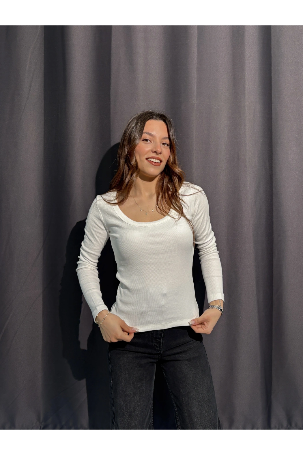 U Yaka Fitilli Beyaz Body