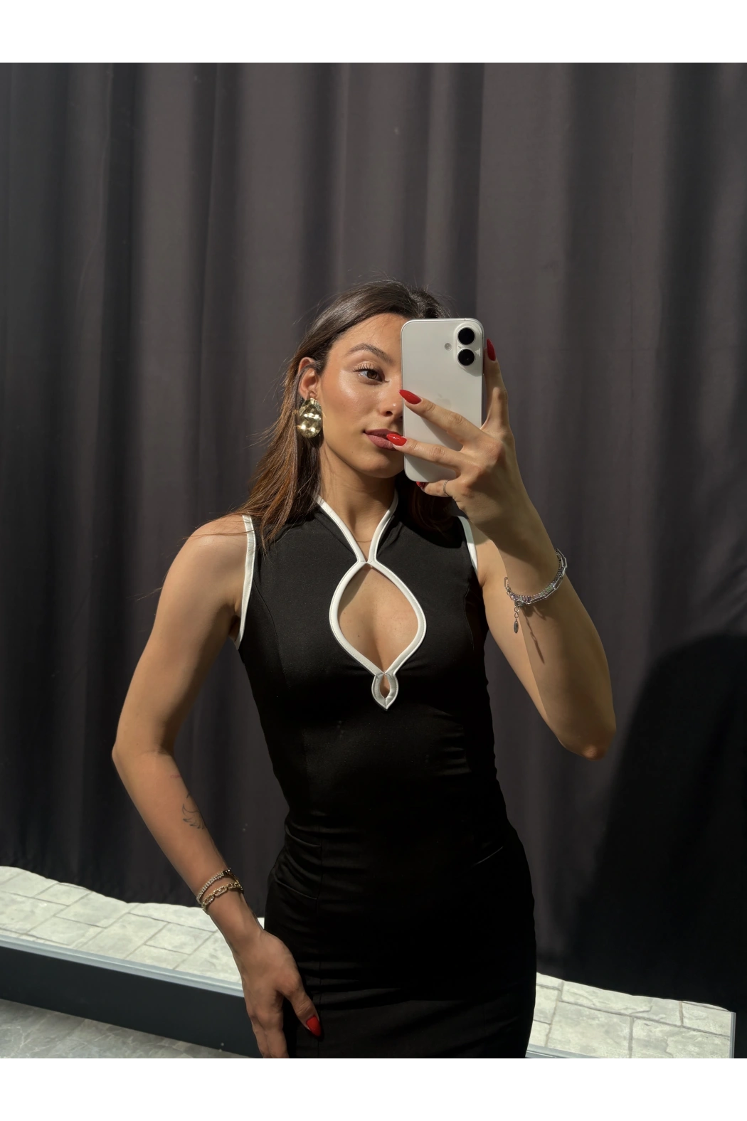 Cut Out Kısa Elbise Siyah