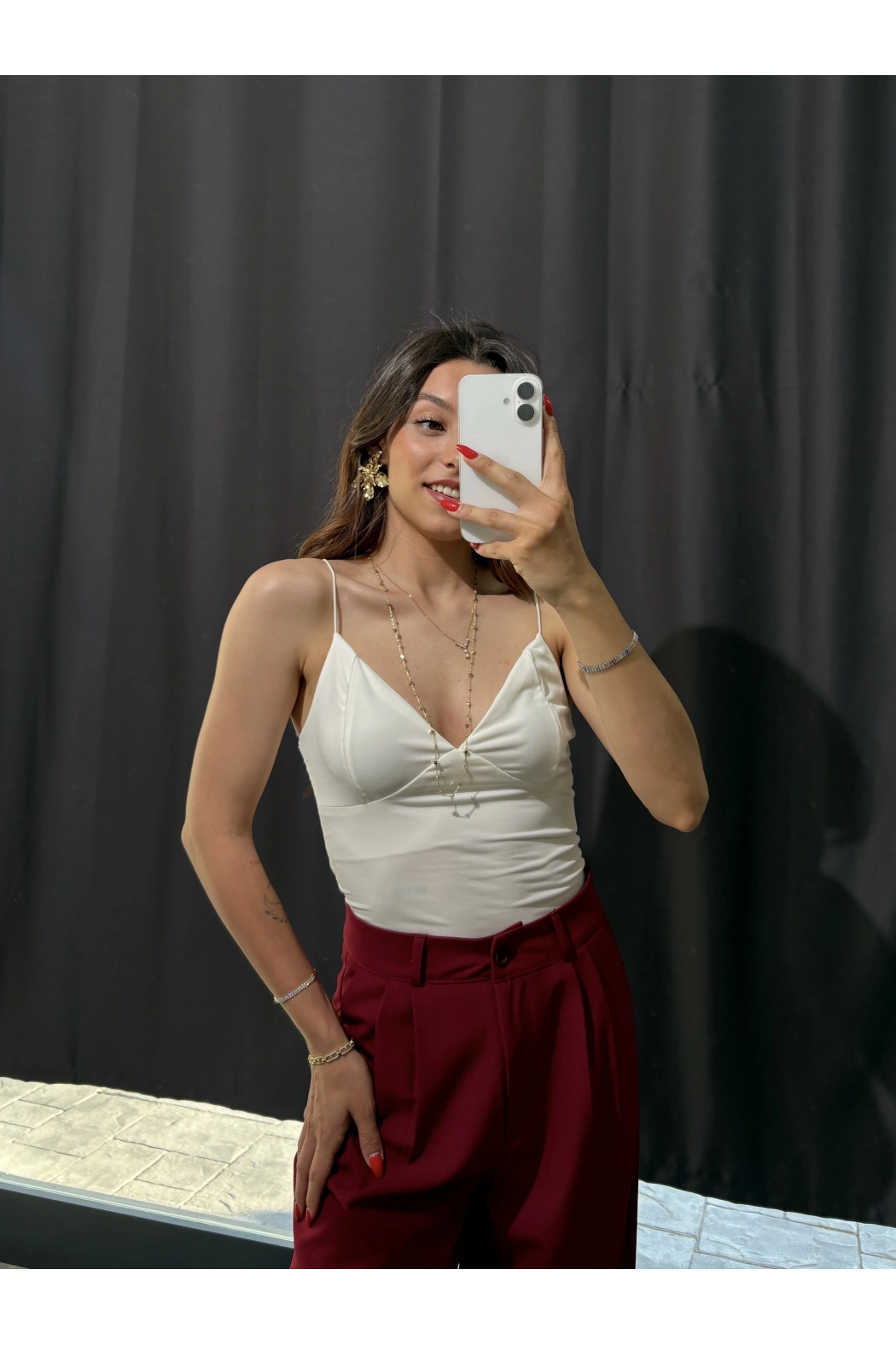 V Yaka İp Askılı Bodysuit Beyaz