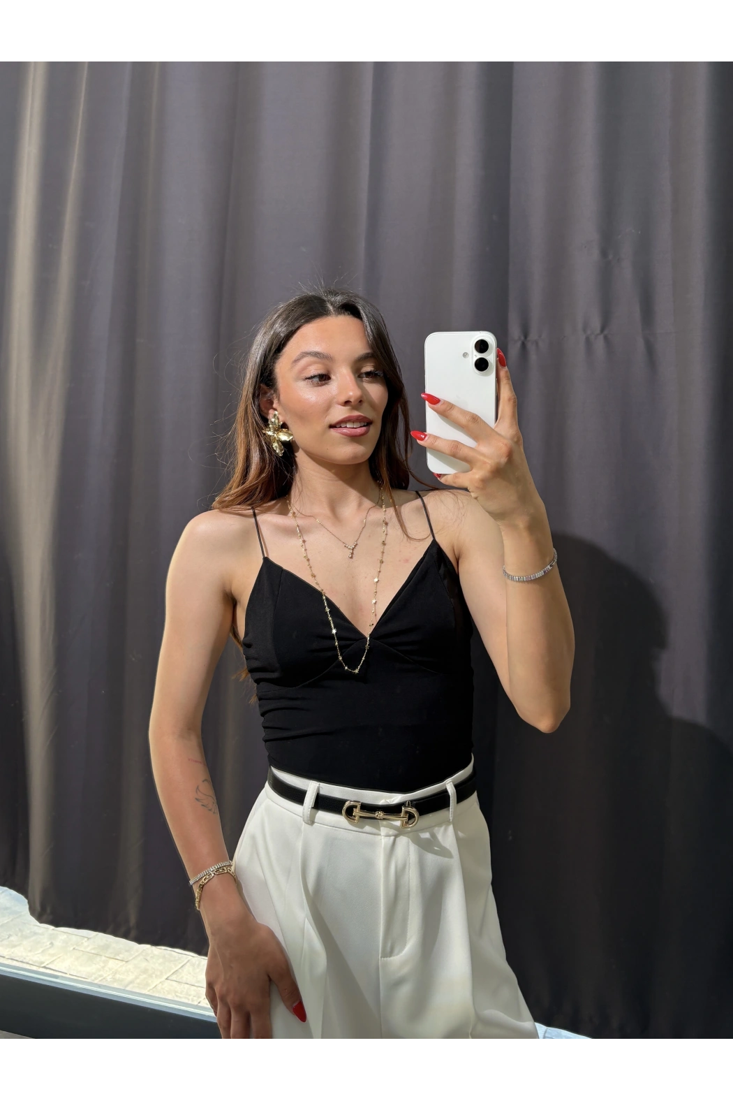 V Yaka İp Askılı Bodysuit Siyah