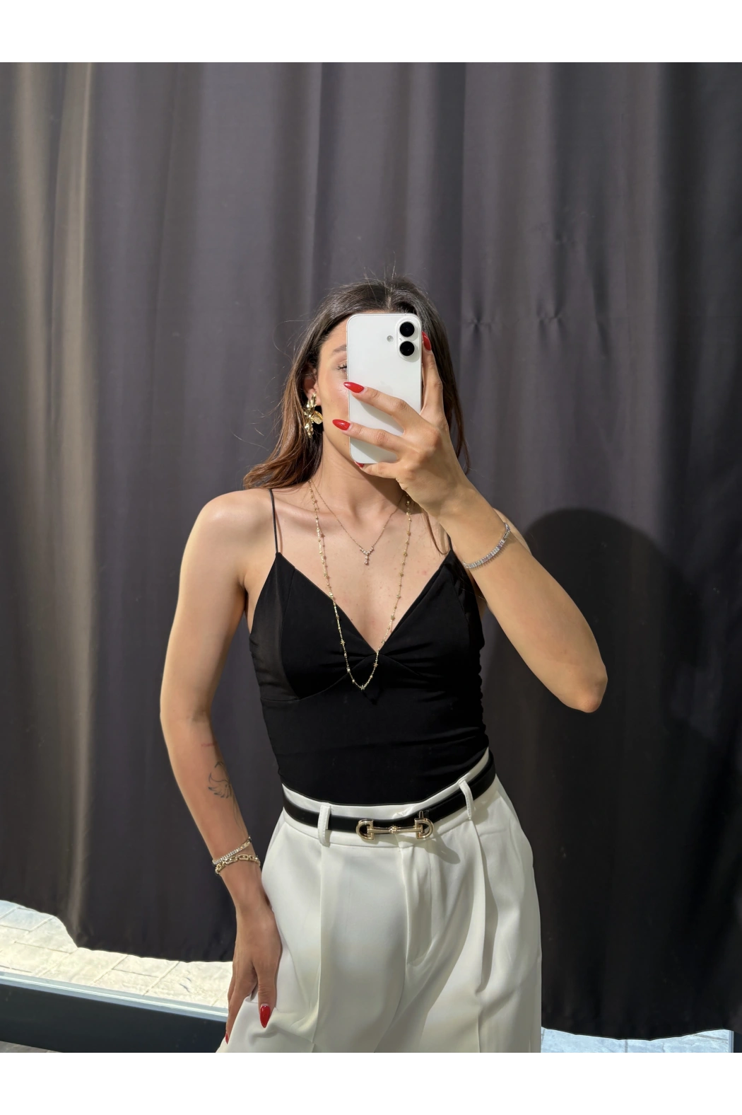 V Yaka İp Askılı Bodysuit Siyah