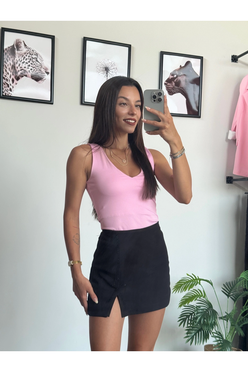 Fiyonk Detay Siyah Şort Etek