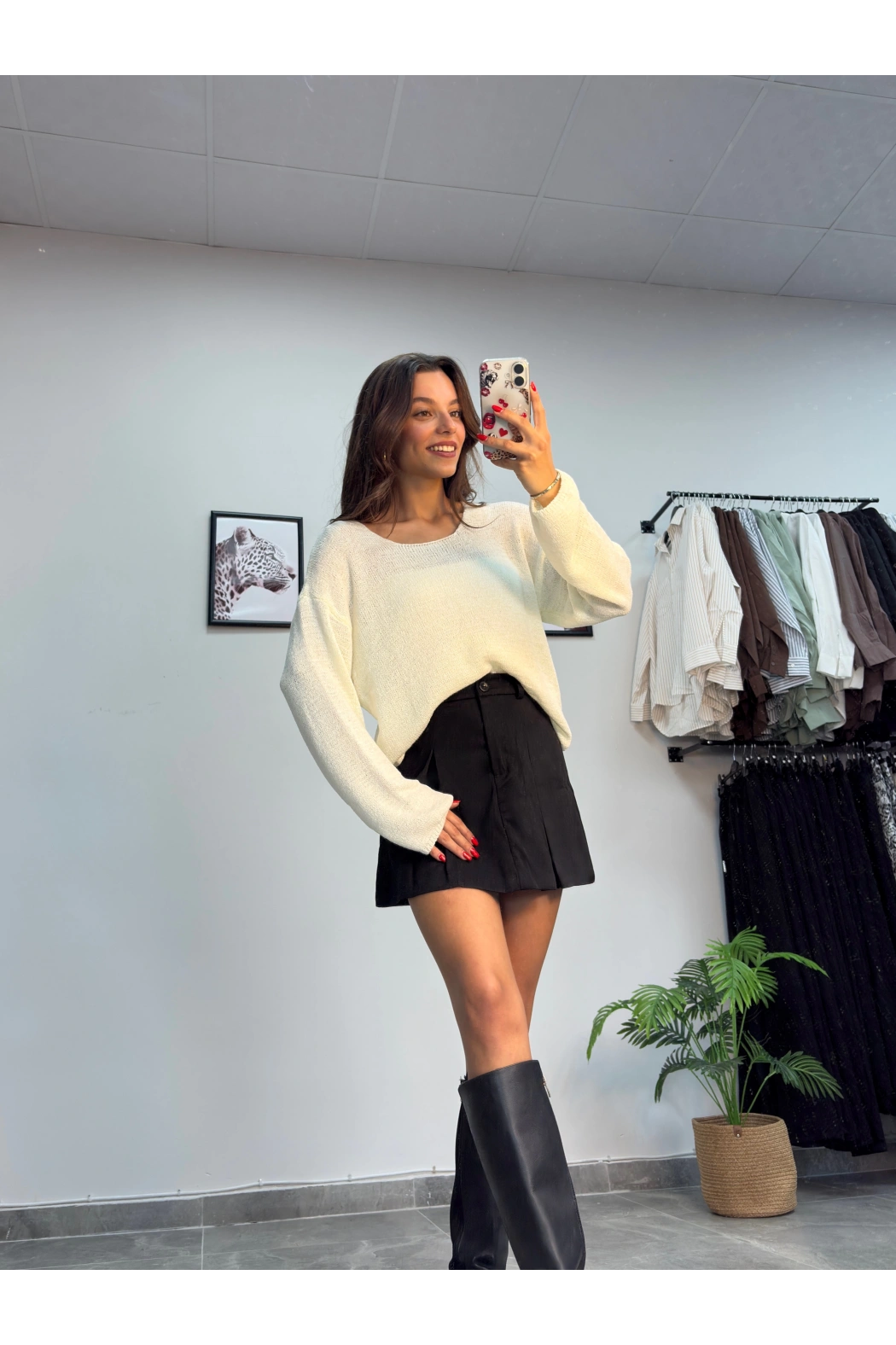 Krem Salaş Örme Kazak