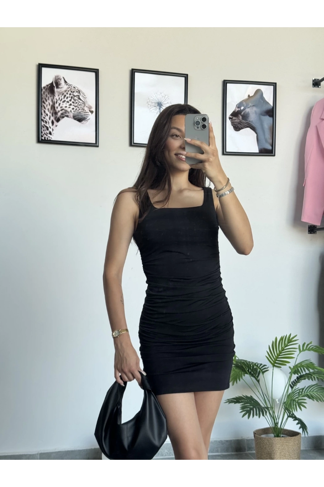 Siyah Büzgülü Elbise